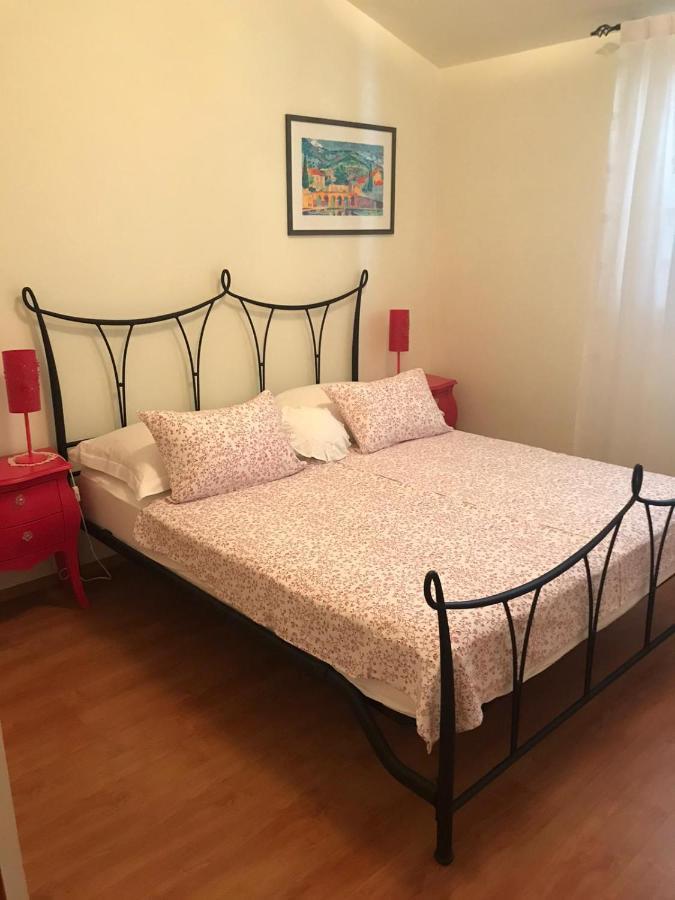 Apartmani Katarina Bol Exterior foto