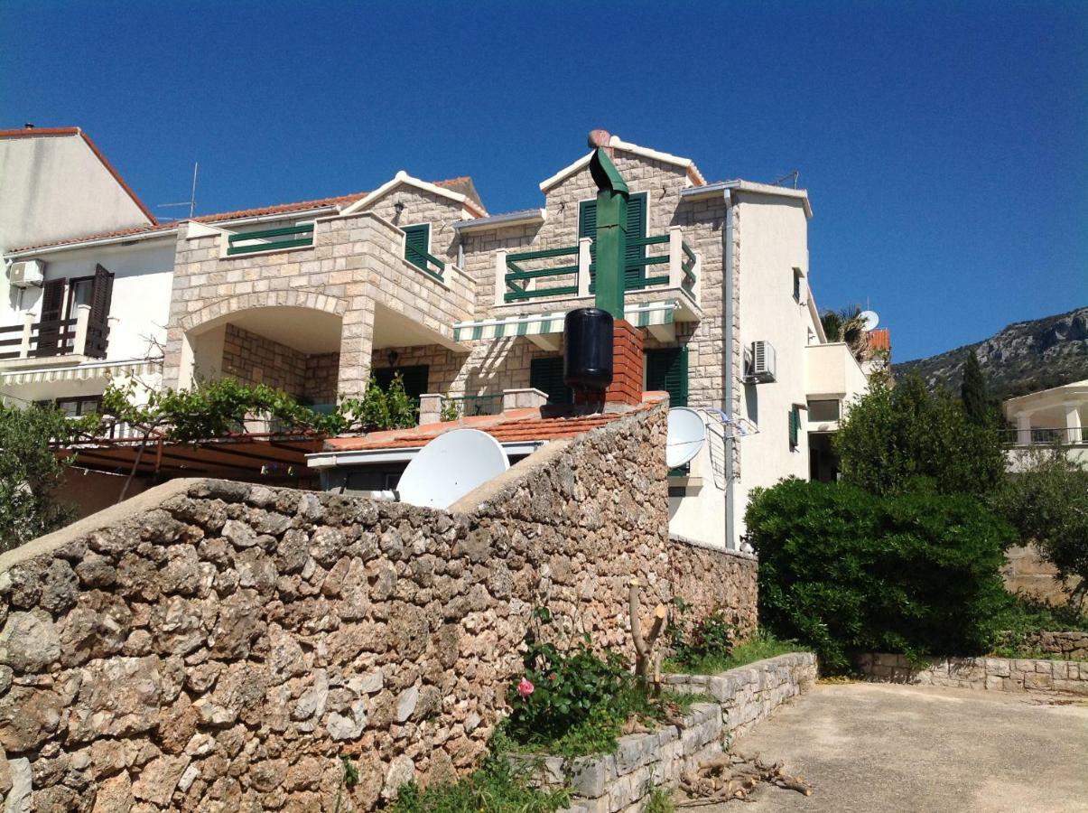 Apartmani Katarina Bol Exterior foto